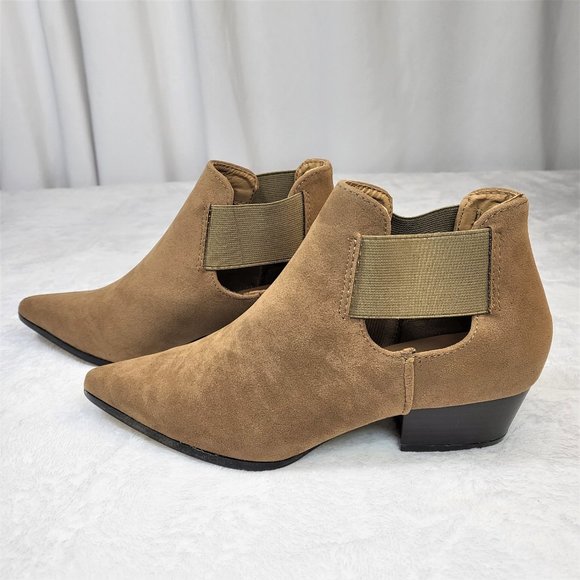 Cape Robbin Khaki Slip On Western Cut Out Side Bootie Boot - Picture 2 of 7